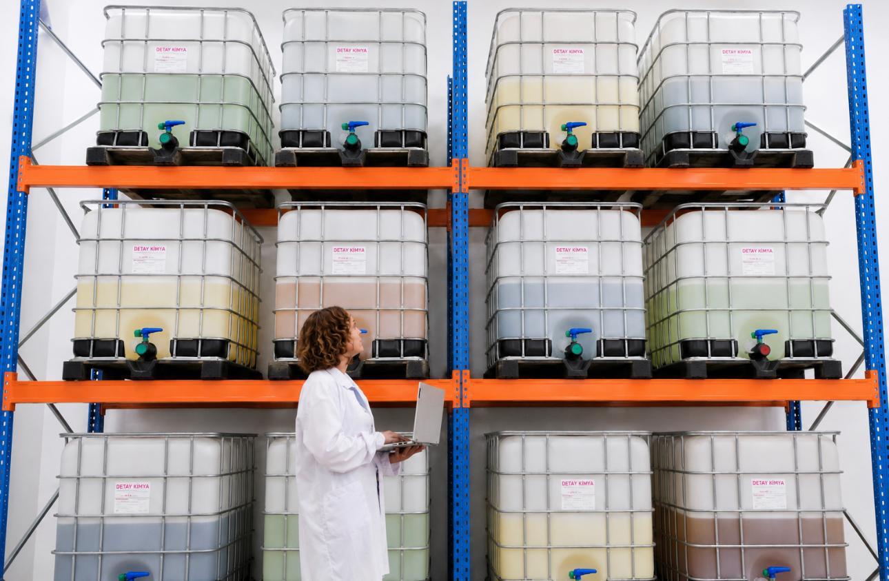 To be one of the trusted global representatives of the Turkish chemical industry.